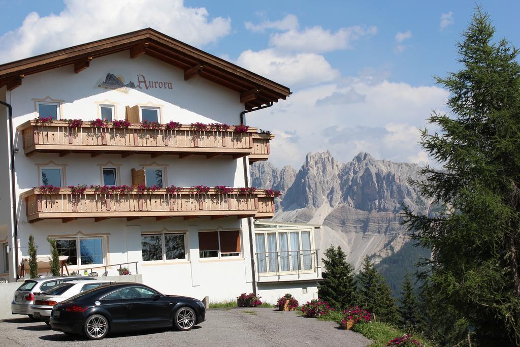 Aurora Hotel Plancios Екстериор снимка